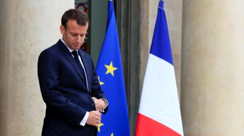 DW: Σε αγωνιώδη αναζήτηση υπουργών ο Μακρόν