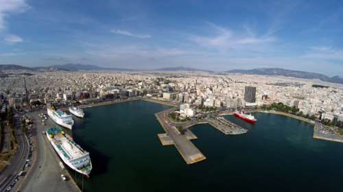 Bloomberg:Το λιμάνι του Πειραιά θα γίνει το Νο1 λιμάνι σε Μεσόγειο &amp; Ευρώπη