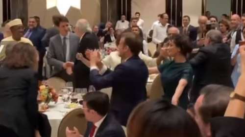 Μακρόν και Τριντό στα χνάρια Μέι και Γιούνκερ