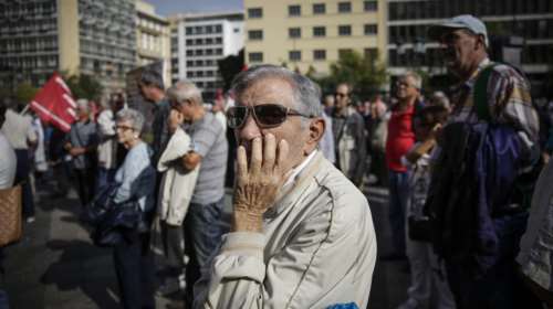 ΣΕΒ: Μειώσεις συντάξεων - αφορολόγητου για φοροελαφρύνσεις