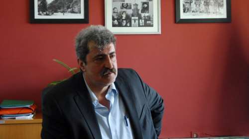 Στα αγγλικά και η απάντηση Πολάκη σε Μητσοτάκη: Dear Kyriakos...