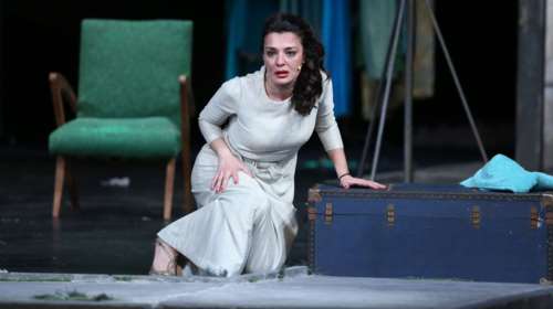 Μαρία Ναυπλιώτου: Η απάντησή της στο αν τρέμει που δεν έχει άντρα &amp; παιδιά