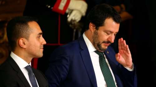 Πυρά σε Γιούνκερ: Μετά τον Σαλβίνι την σκυτάλη πήρε ο Ντι Μάιο