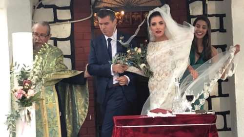 Η αντίδραση της Δάρρα όταν κατάλαβε ο Νταλάρας πρόδωσε τον γάμο της[video]