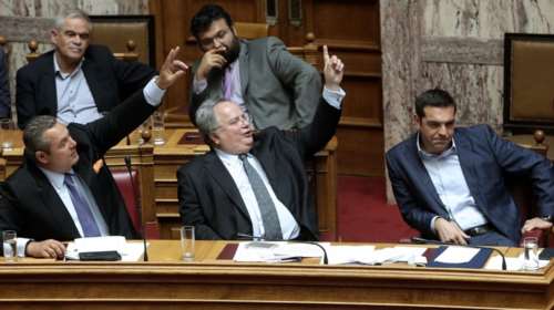 Όλα για τον Πάνο: Στο βωμό του... Καμμένου &quot;οι παλιοί φίλοι&quot;