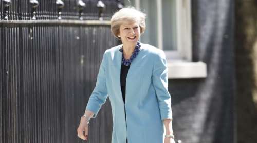 Mέι: Σημαντική πρόοδος κι εφικτή η συμφωνία για το Brexit