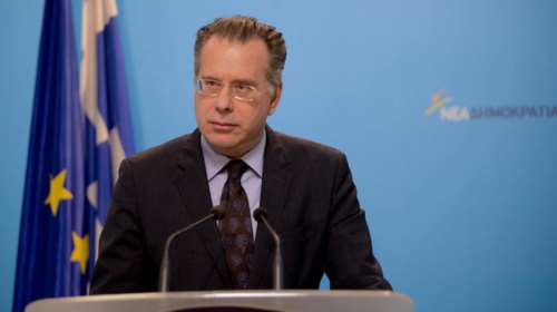 Πέντε ερωτήματα από τη ΝΔ για την ανάληψη του ΥΠΕΞ από τον πρωθυπουργό