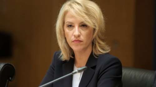 Δούρου για Μάτι: Όποιος με συκοφαντεί δεν πλήττει εμένα, αλλά τη δημοκρατία