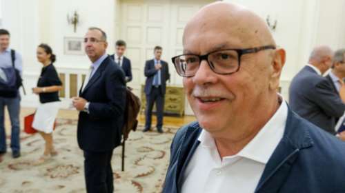 Δουζίνας για ΑΝΕΛ: Βιάζονται τα αρνιά να έρθει το Πάσχα;