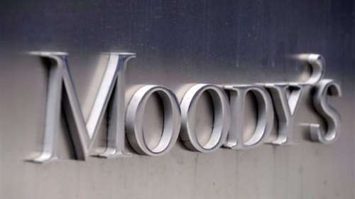 «Χαστούκι» Moody&#39;s στην ιταλική οικονομία: Υποβάθμισε οκτώ τράπεζες