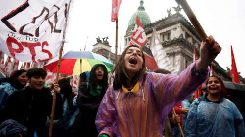 Αργεντινή: Μεγάλες διαδηλώσεις για τα μέτρα λιτότητας