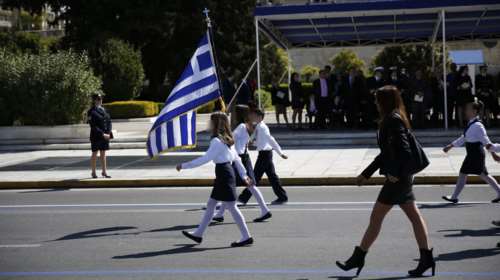 Κυκλοφοριακές ρυθμίσεις την Κυριακή στην Αττική λόγω των παρελάσεων