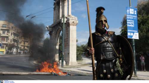 Στο... «πεδίο μάχης» της Λεωφόρου Αμαλίας