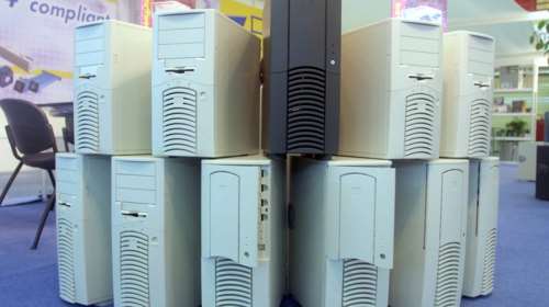 Αυλαία για την κατασκευή υπολογιστών στην Ευρώπη