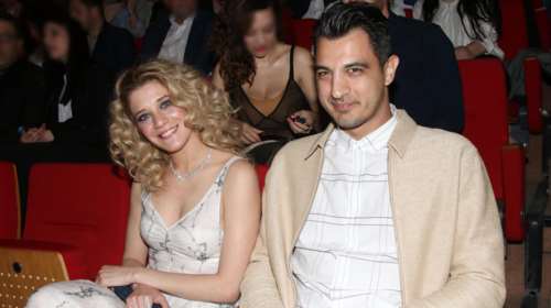 Baby boom: Πέντε μηνών έγκυος η Τζένη Θεωνά -Δείτε την πρώτη της φωτογραφία