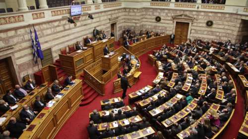 Ξεκινά και επίσημα ο κύκλος των κυβερνητικών παροχών