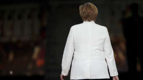 «Μέρκελ παραιτήσου», λέει η πλειοψηφία των Γερμανών