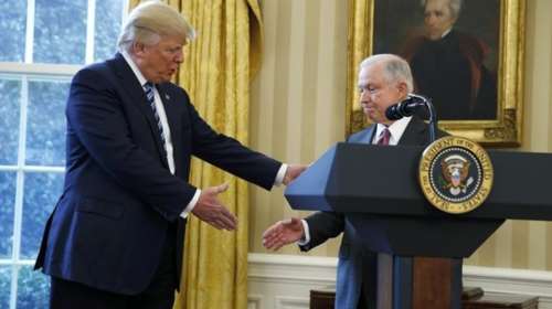 Παραιτήθηκε ο υπουργός Δικαιοσύνης των ΗΠΑ, Τζεφ Σέσιονς