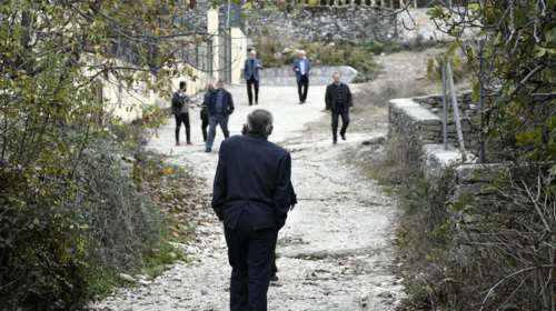 Βουλιαράτες: 12 προσαγωγές μετά την κηδεία του Κωνσταντίνου Κατσίφα