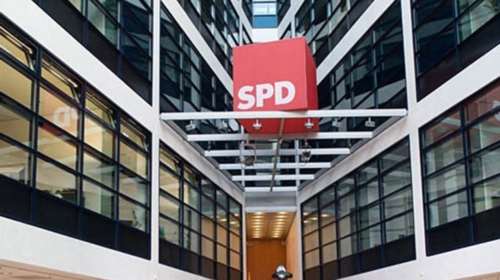 FAZ: Nέα ατζέντα για το SPD και συνέδριο με Τσίπρα και Κόστα