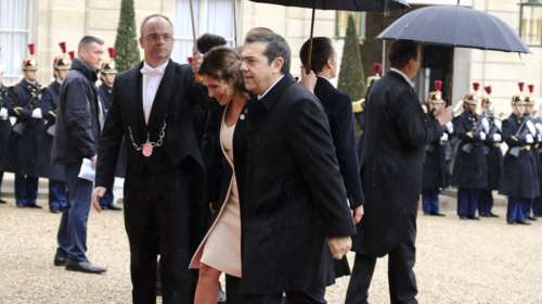 Η Μπέτυ Μπαζιάνα στο Παρίσι με δύο εμφανίσεις που ξεχώρισαν