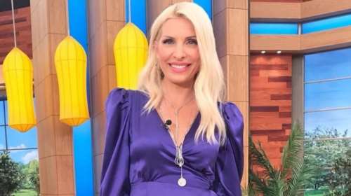 Ελένη Μενεγάκη: Η αποστομωτική απάντηση σε online σχόλιο για τις κόρες της