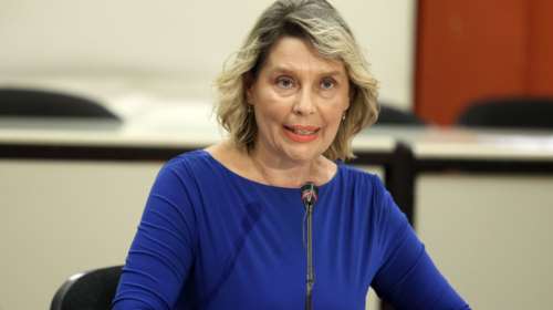 Το νέο δόγμα Παπακώστα περί... αυτοπροστασίας και οι αντιδράσεις