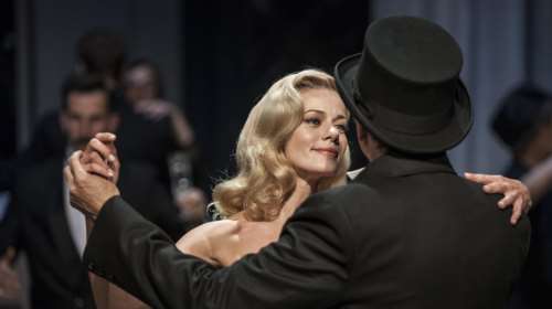 Γιούγκερμαν στην τελική ευθεία στο θέατρο Πορεία