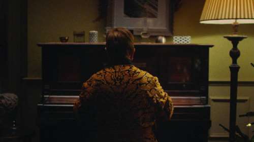 Ο Ελτον Τζον στο χριστουγεννιάτικο σποτ των John Lewis- δείτε το βίντεο