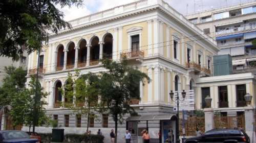Φάρσα το τηλεφώνημα για βόμβα στην Πανεπιστημίου