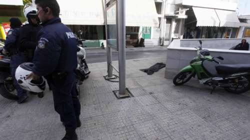 Δολοφονία μέσα σε διαμέρισμα στο Αιγάλεω