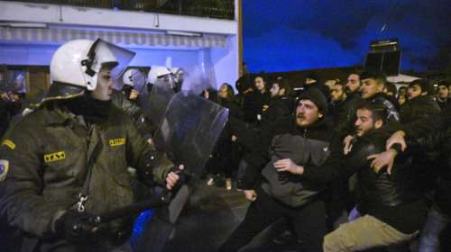 Στο πλευρό Γαβρόγλου οι συνδικαλιστές εκπαιδευτικοί του ΣΥΡΙΖΑ