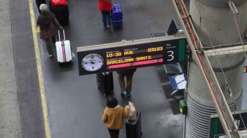 Βαρκελώνη: Εκτροχιασμός τρένου, 1 νεκρός και 5 τραυματίες