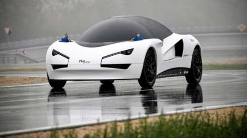 Του πήραν το δίπλωμα οδήγησης... 49 λεπτά αφότου το πήρε στα χέρια του