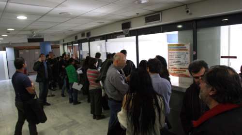 Μισό εκατ. φορο-οφειλέτες σε ένα μήνα - Απλήρωτα χρέη 1,4 δισ.