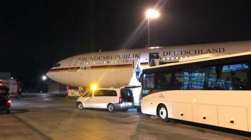 Βλάβη στον ασύρματο διαπιστώθηκε στο αεροσκάφος της Μέρκελ