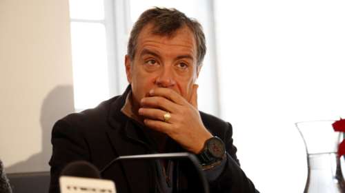 Θεοδωράκης: Ο εφιάλτης να ζεις στη χώρα των Ριχάρδων