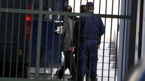 Κύμα πολιτικής κατακραυγής για τη δολοφονία του 63χρονου Αλβανού εργάτη