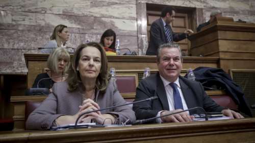 Με διαδικασίες επείγοντος στη Βουλή η ακύρωση των περικοπών στις συντάξεις