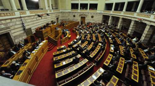 Τροπολογία του υπουργείου Οικονομικών στη Βουλή για τα καζίνο