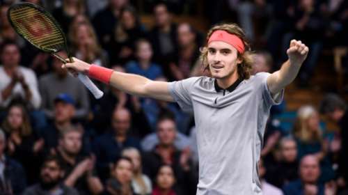 Ο Τσιτσιπάς πάντα στο Νο 15 της παγκόσμιας κατάταξης