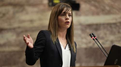 Αχτσιόγλου: Η ακύρωση της περικοπής συντάξεων εκθέτει τη ΝΔ