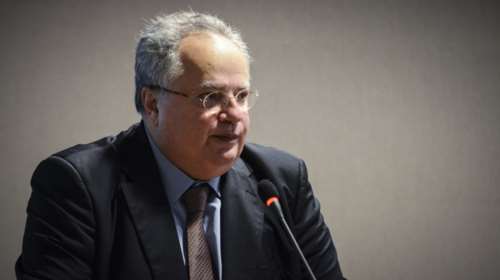 Δημόσια αποδοκιμασία Καμμένου από Τσίπρα ζητά ο Κοτζιάς