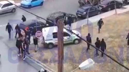 Συμπλοκές έξω από το ΕΠΑΛ Καλαμαριάς-Τραυματίστηκε 16χρονος (Vid}