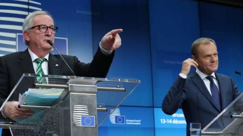 Γιούνκερ: Προετοιμαζόμαστε πλέον για Brexit χωρίς συμφωνία
