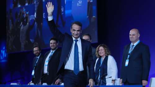 Ο Μητσοτάκης προτάσσει το Σκοπιανό και τα κοινωνικά μέτρα