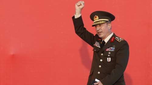 Νέο μήνυμα Ακάρ: Η Τουρκία θα προστατεύσει τα δικαιώματα της