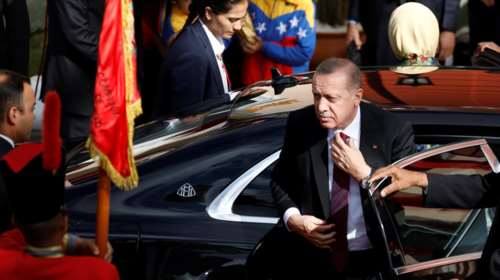 Ερντογάν: "Η επιχείρηση στη Συρία μπορεί να ξεκινήσει ανά πάσα στιγμή"