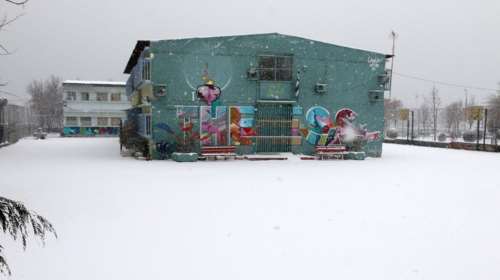 Προβλήματα σε πολλές σχολικές μονάδες της δυτικής Μακεδονίας από το χιόνι