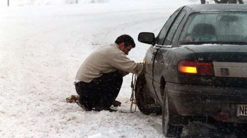 Θερμοκρασίες υπό το μηδέν σε πολλές περιοχές, που χρειάζονται αλυσίδες